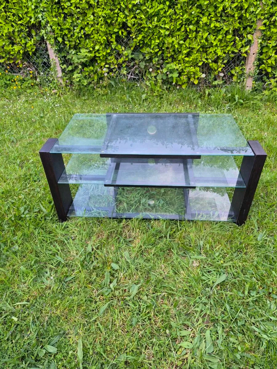 Tv unit good condition - Image 1