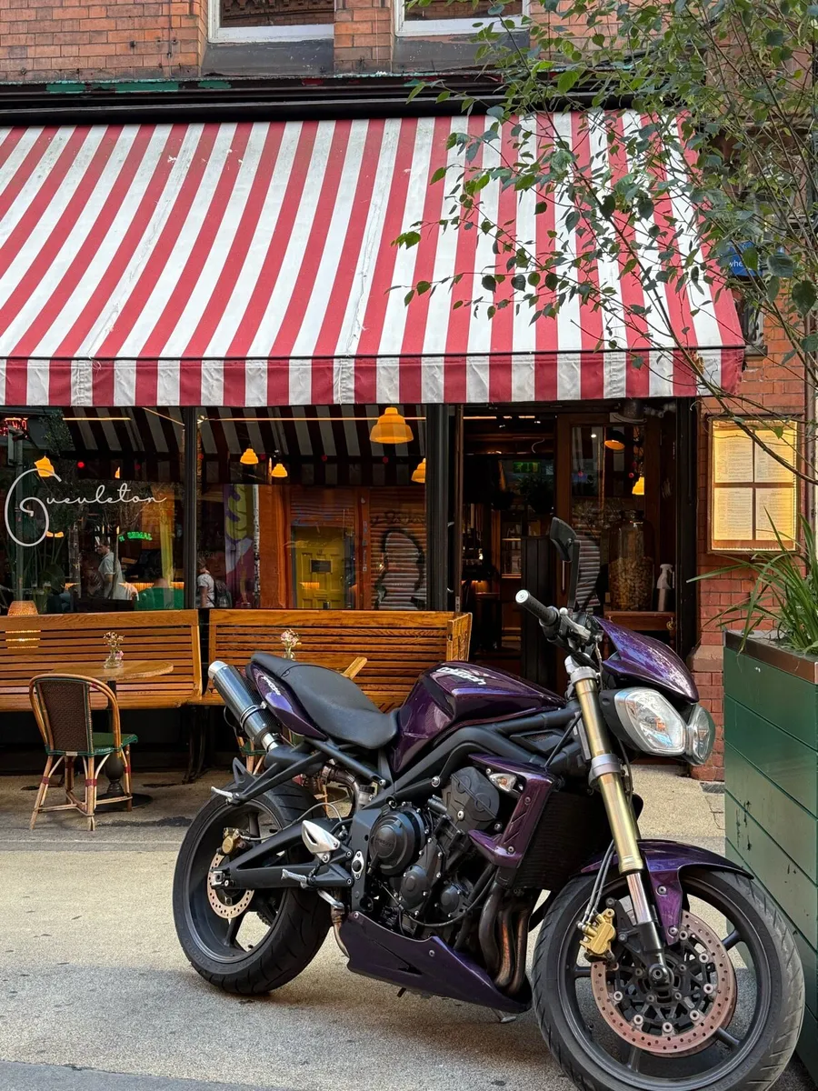 Triumph Street Triple 675R 2012 - Image 1
