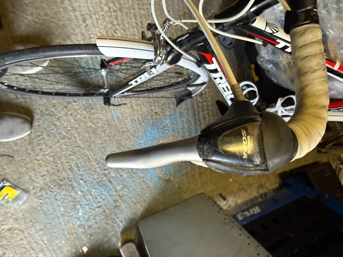 Trek Road racing bike - Image 3