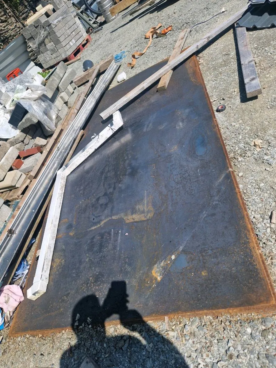 Building - Image 2
