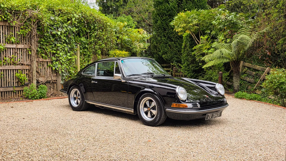 1981 Porsche 911SC over €100,000 on restoration - Image 1
