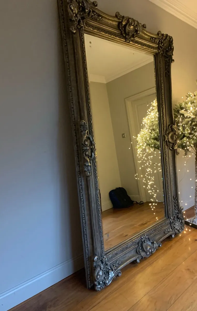 Very large mirror