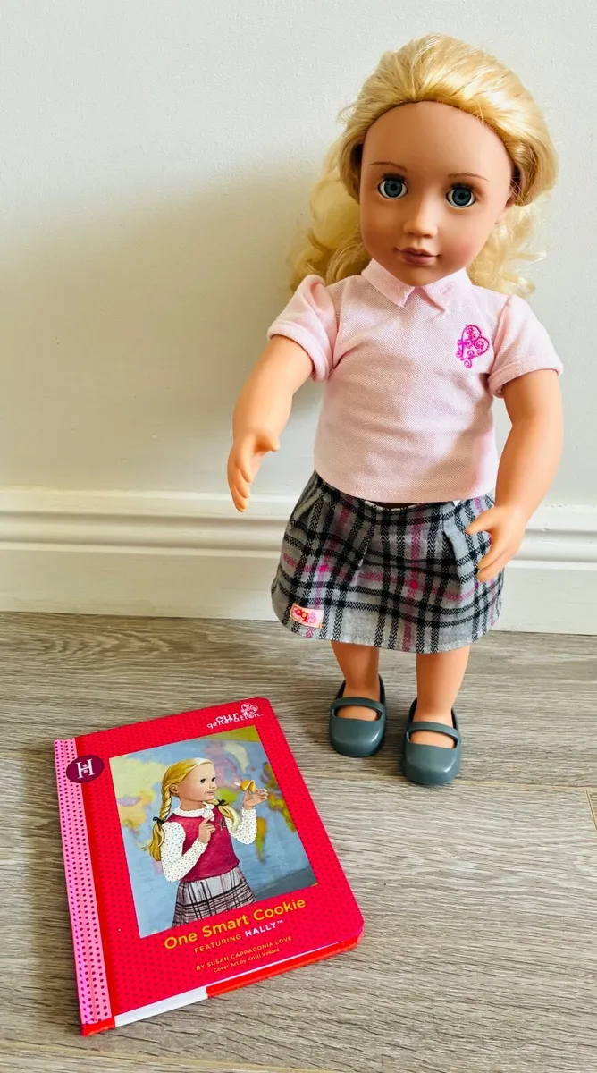 Our Generation Doll Hally Deluxe 18-inch schoolgi - Image 1