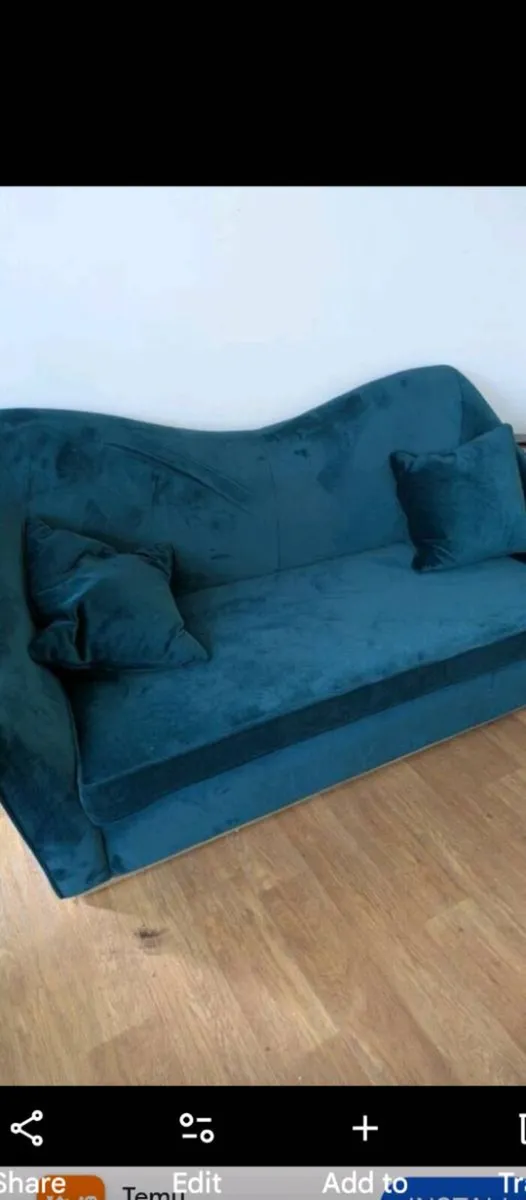 Couch - Image 1
