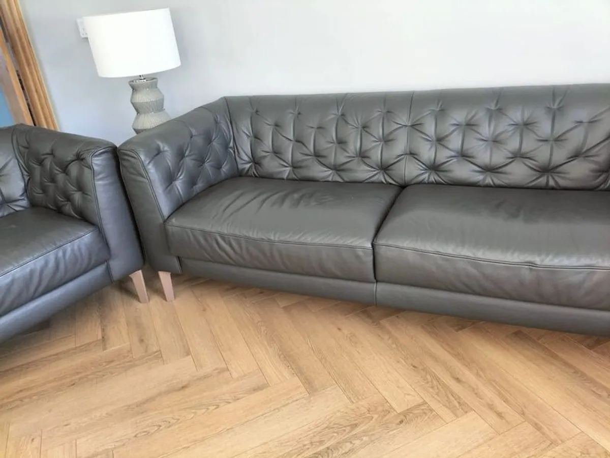 sofa - Image 2