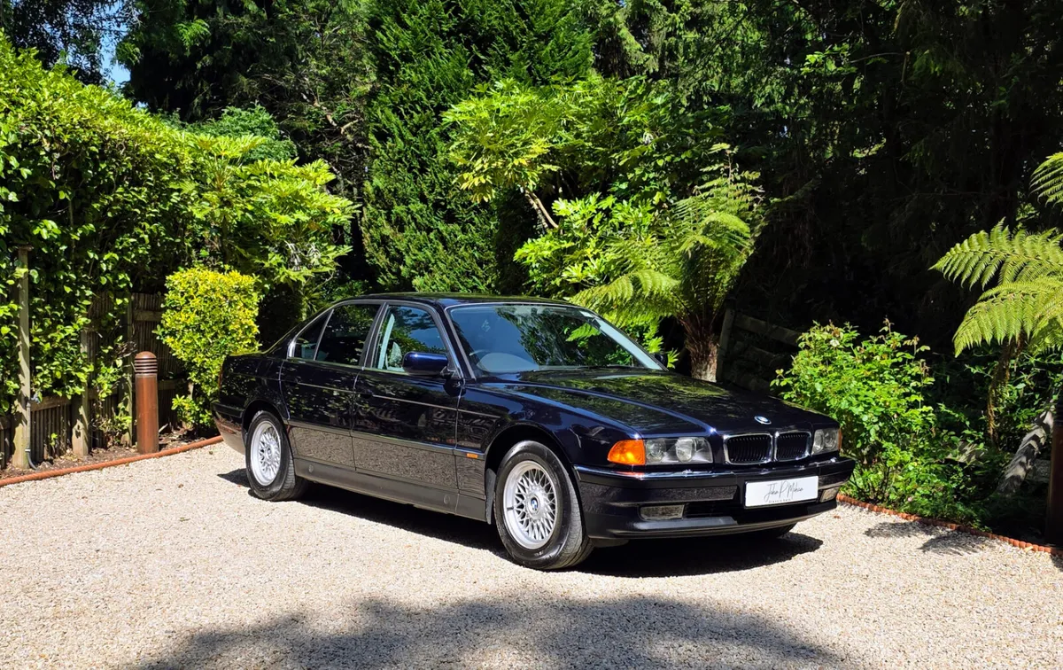 1994 BMW 740i with only 31,200 miles - OUTSTANDING - Image 1