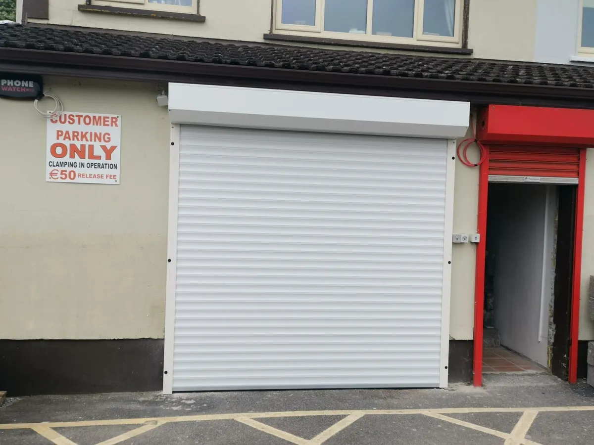 insulated  roller  door  black - Image 4