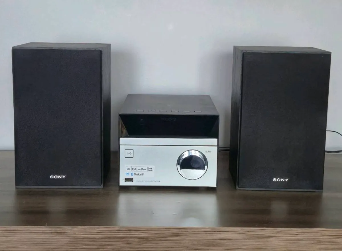 Sony Micro HI-FI - Image 1
