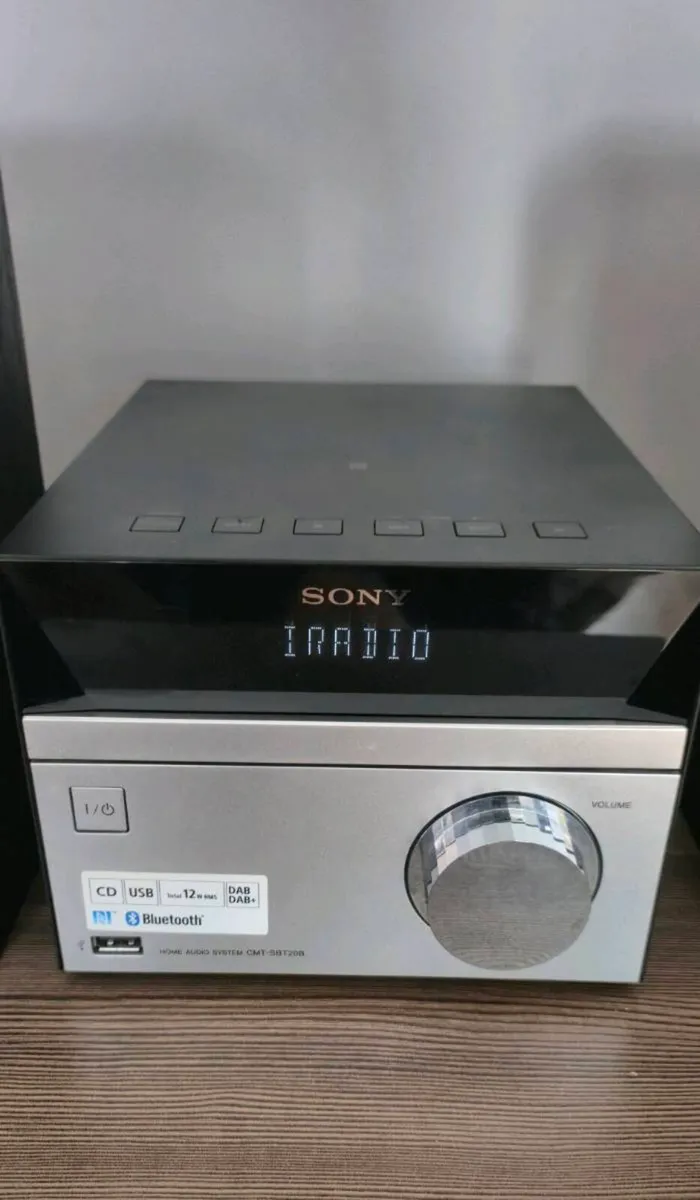 Sony Micro HI-FI - Image 2