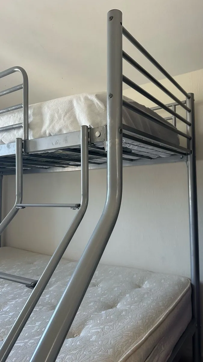 Triple Bunk Bed - Image 2