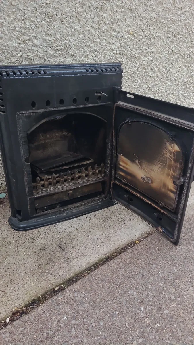 Fireplace - Image 3
