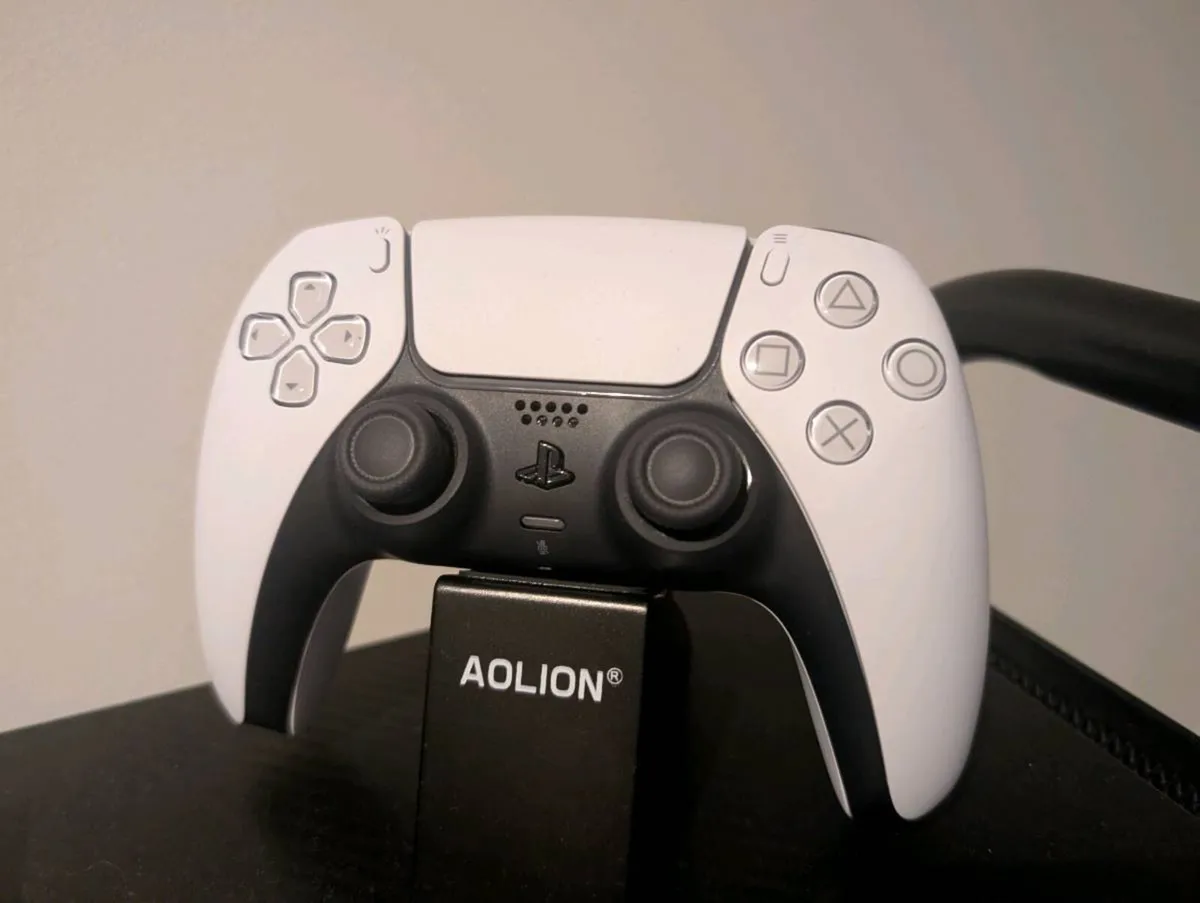 SONY PlayStation 5 Digital Edition & PS5 DualSense - Image 2