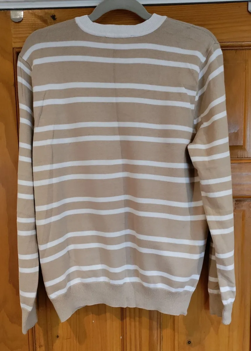 Calvin Klein sweater L - Image 3