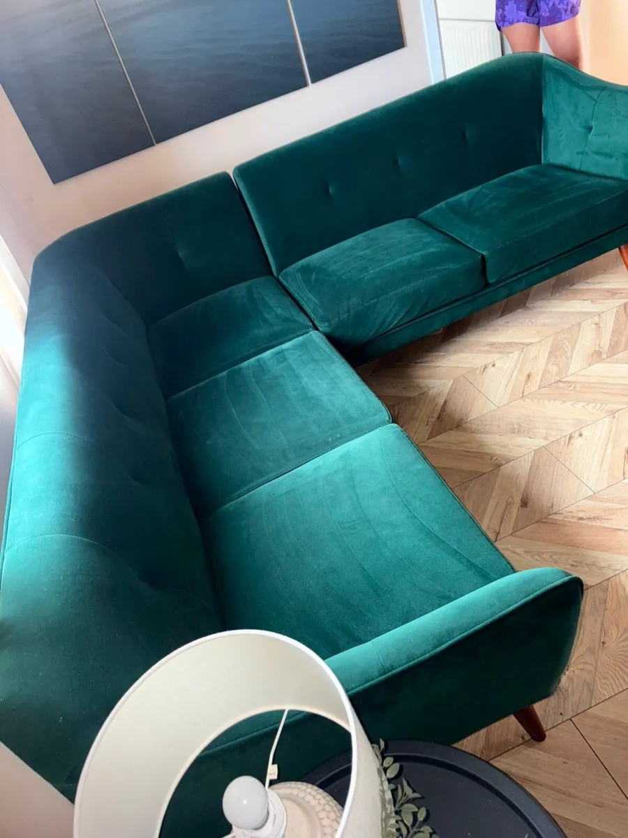 Forrest green corner sofa - Image 2