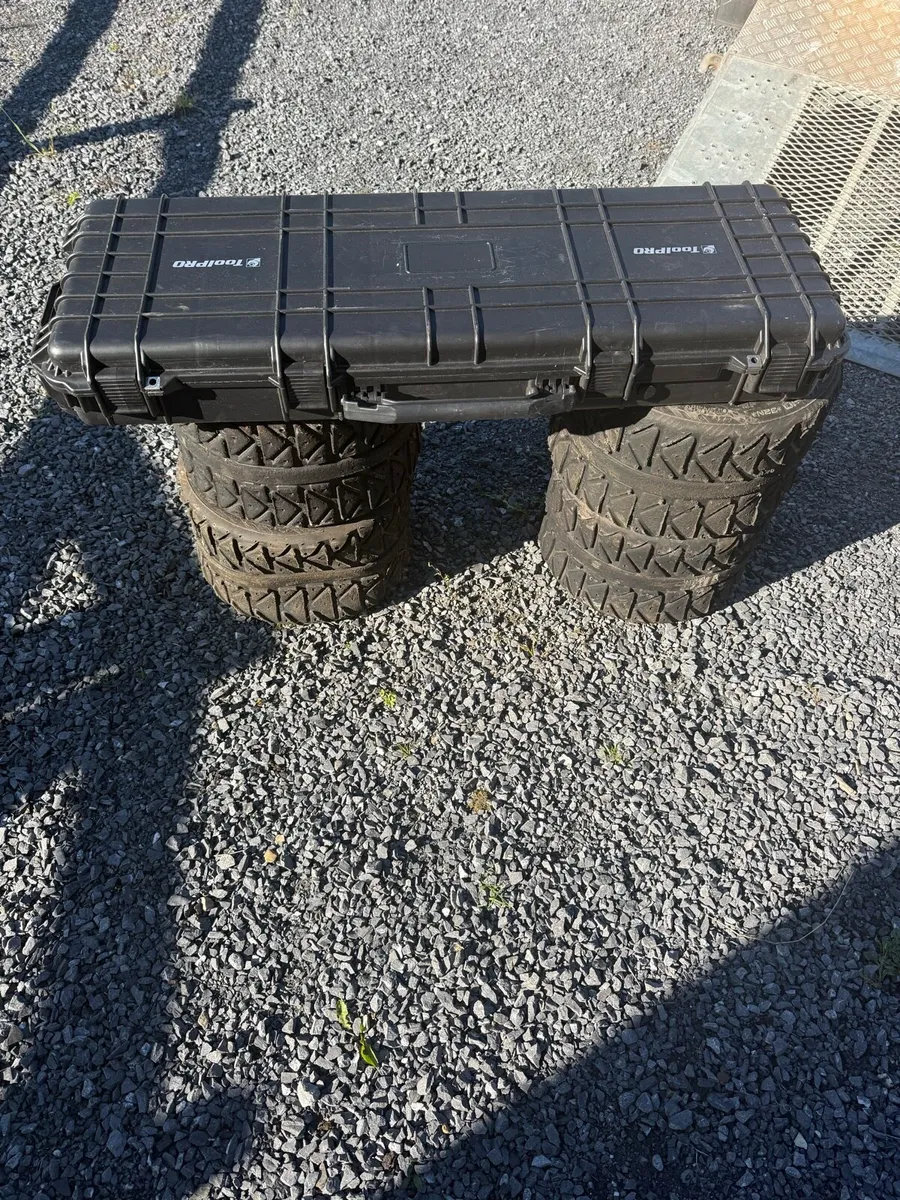 Hard case - Image 2