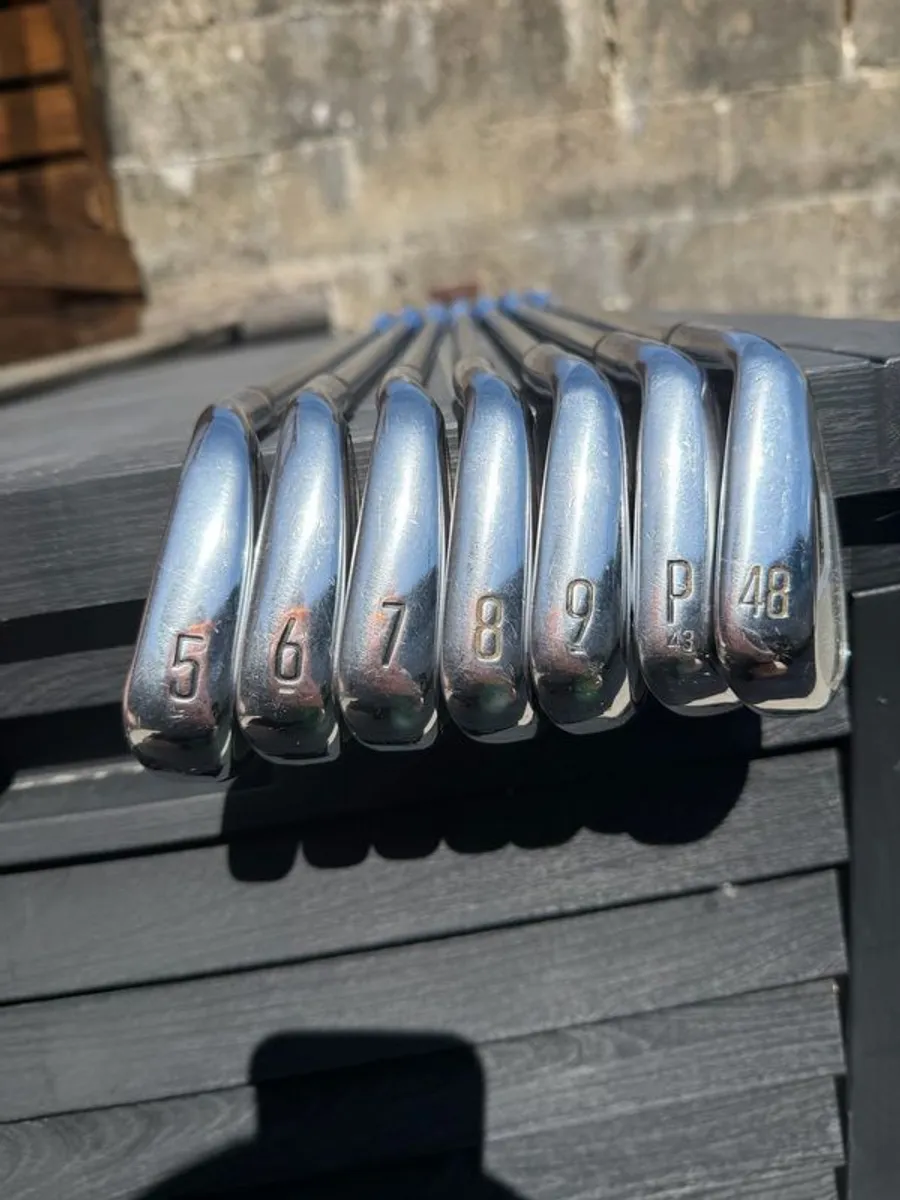 Golf Clubs - Image 1