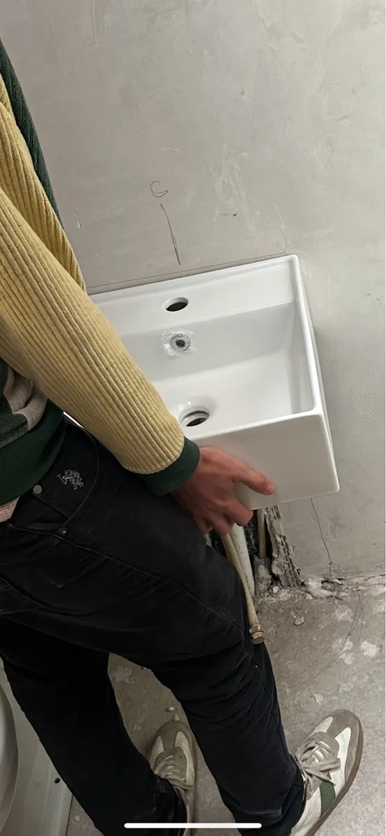 Wall hung sink basin Milano Dalton 410 x 410 - Image 2