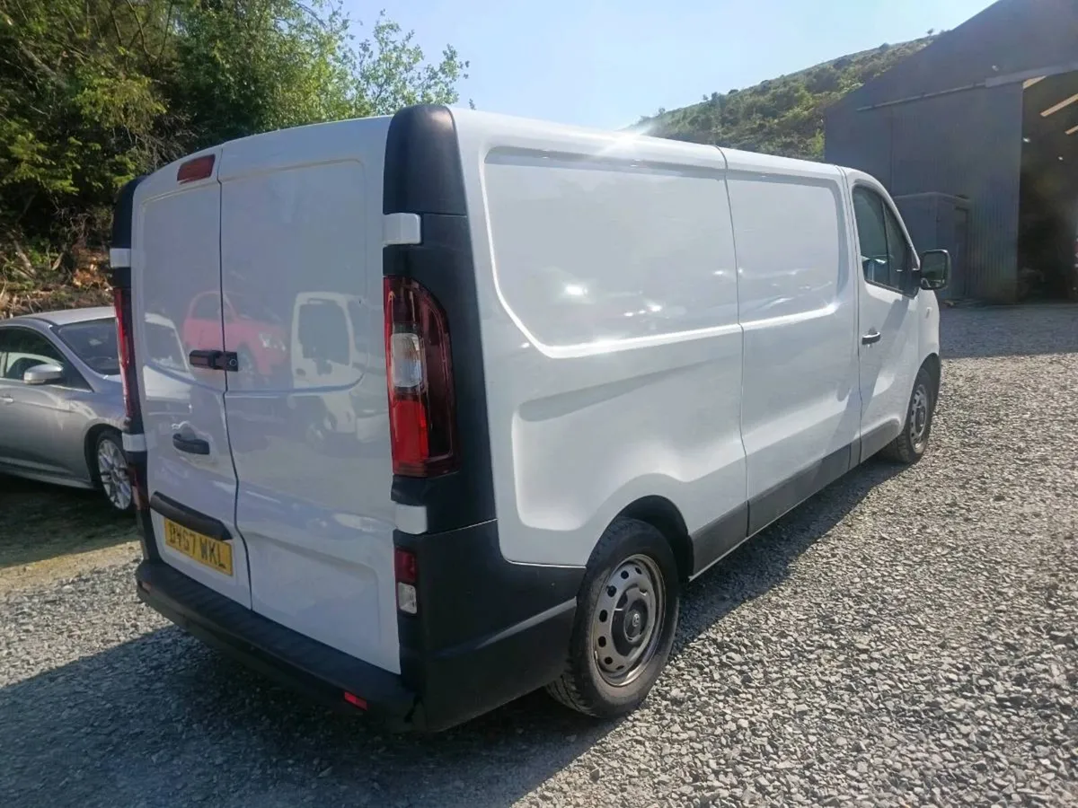 vivaro low mileage - Image 2