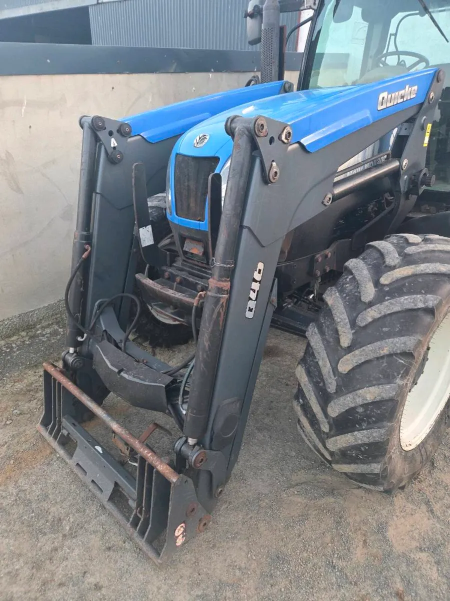 🔵Quicke Q46 Loader🔵 New Holland - Image 2