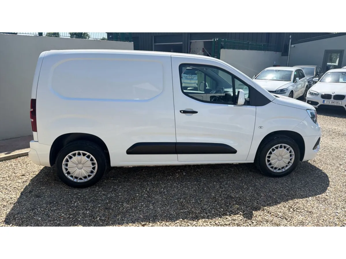 Vauxhall Combo 2300 SPORTIVE TD L1H1 - Image 3