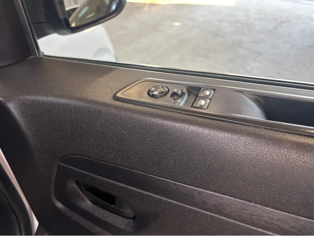 Opel Vivaro L2H1-1.5 100PS-DIE-6SP MAN 2DR - Image 2