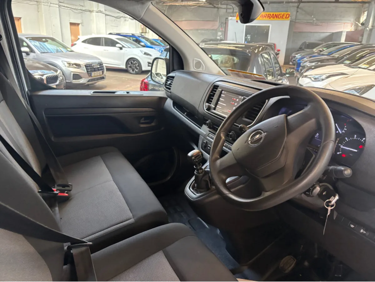 Opel Vivaro L2H1-1.5 100PS-DIE-6SP MAN 2DR - Image 3
