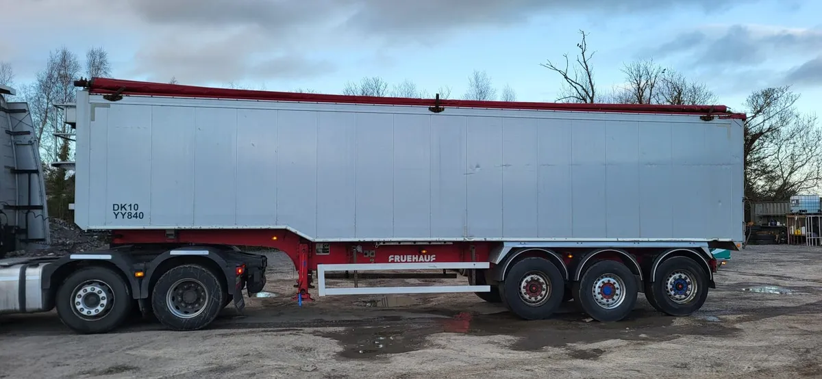 Trailer - Image 4