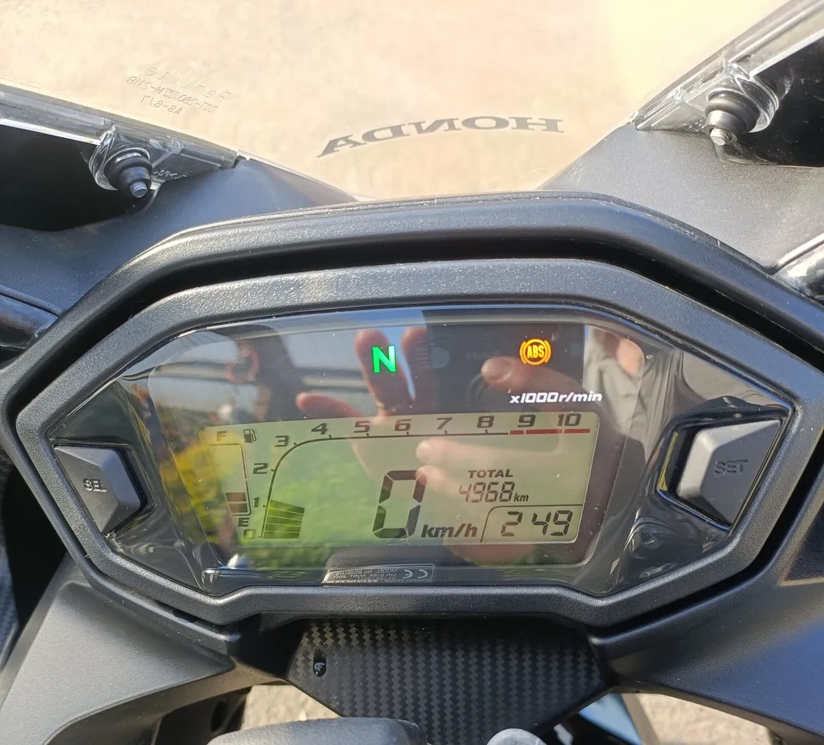 Honda 500cc. Cbr500r. Motorbike - Image 2