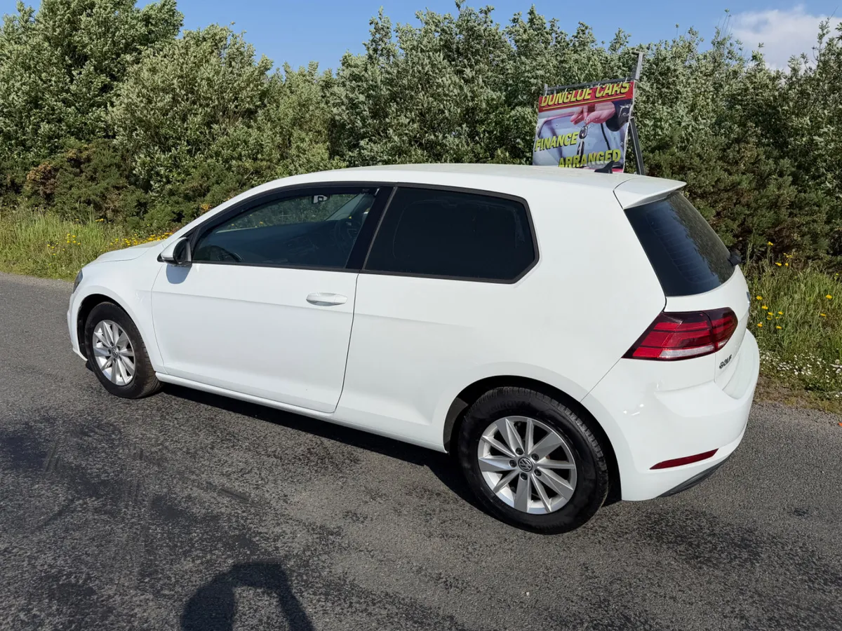 Volkswagen Golf 2019 - Image 2