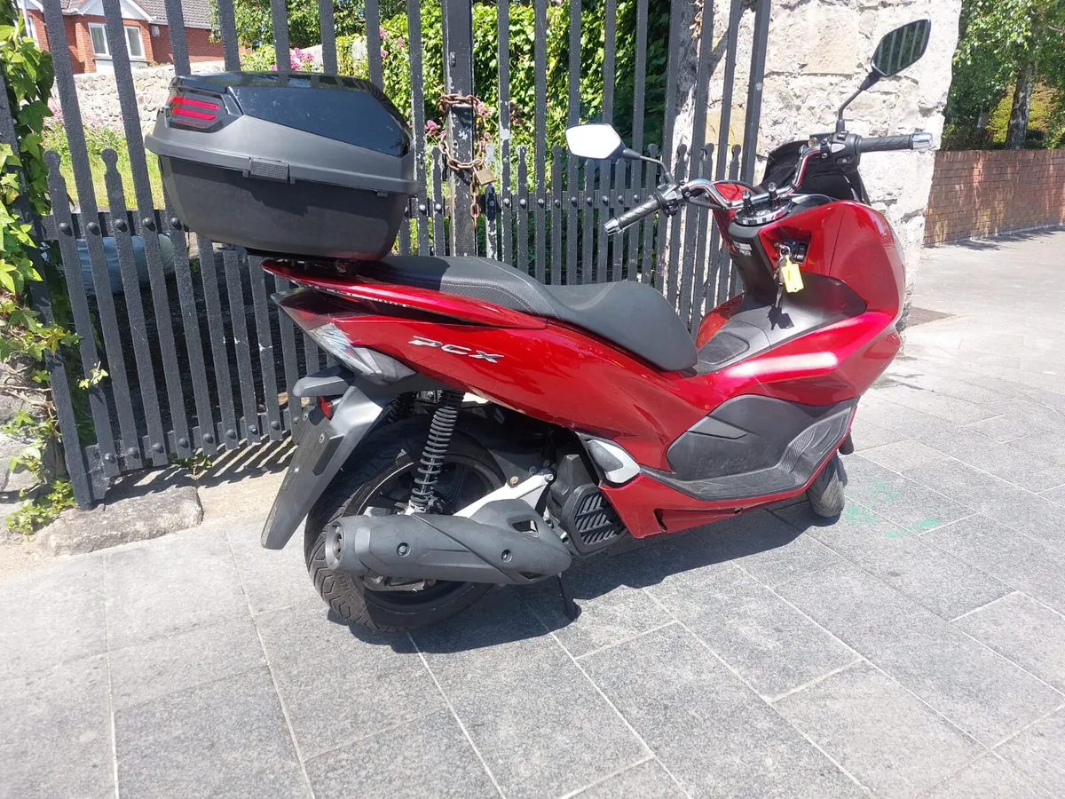 2020 HONDA PCX125 MOTO4U - Image 3