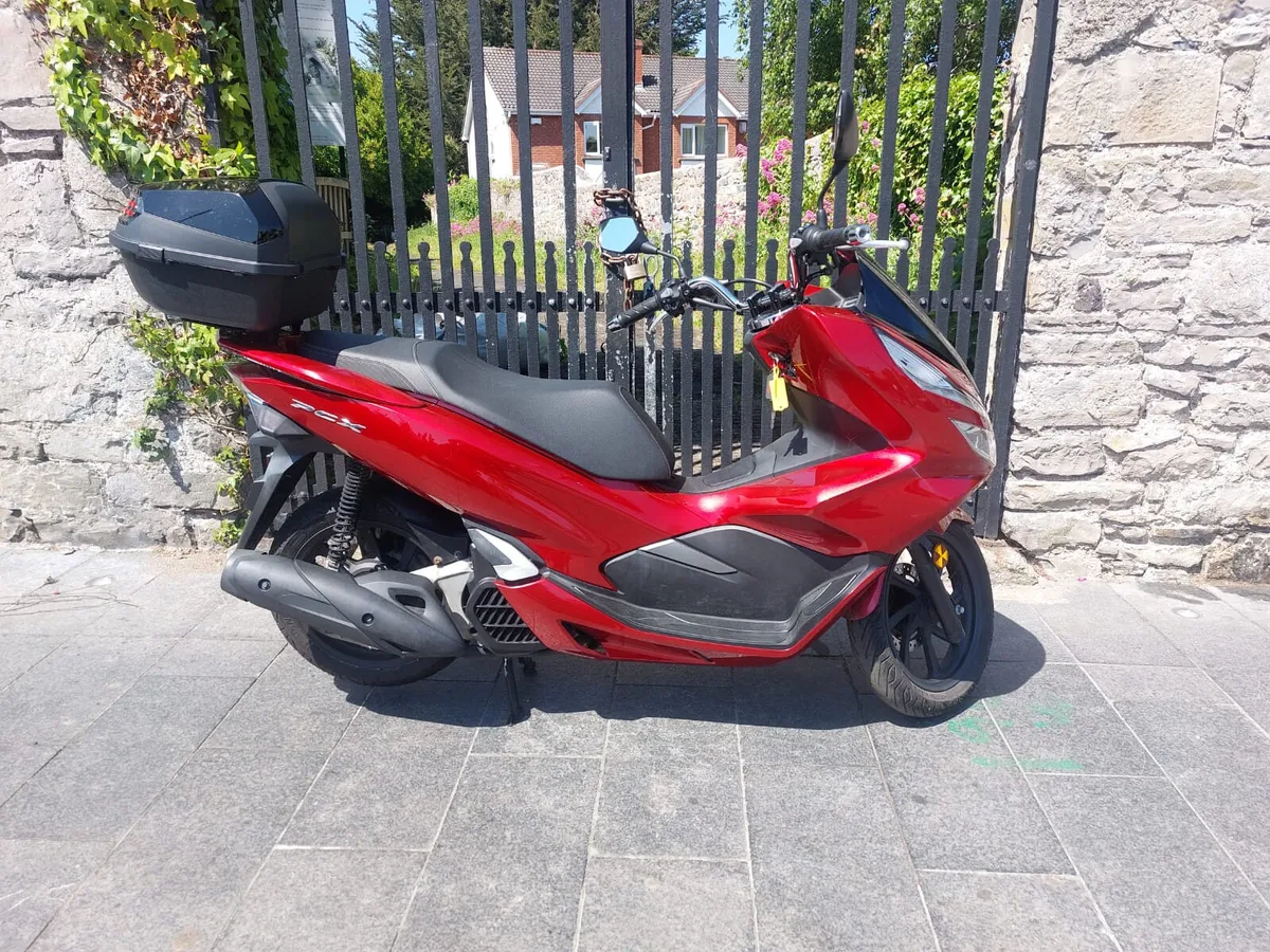 2020 HONDA PCX125 MOTO4U - Image 1