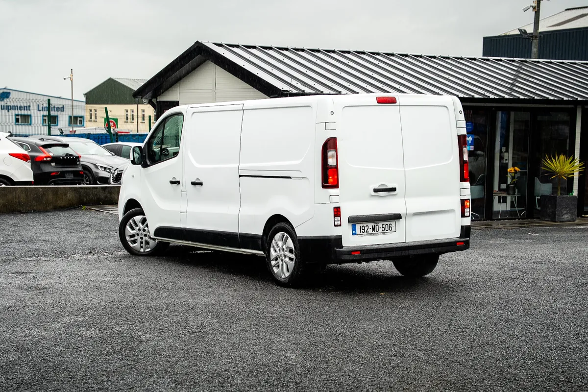 2019 Renault Trafic Turbo Diesel - Image 3