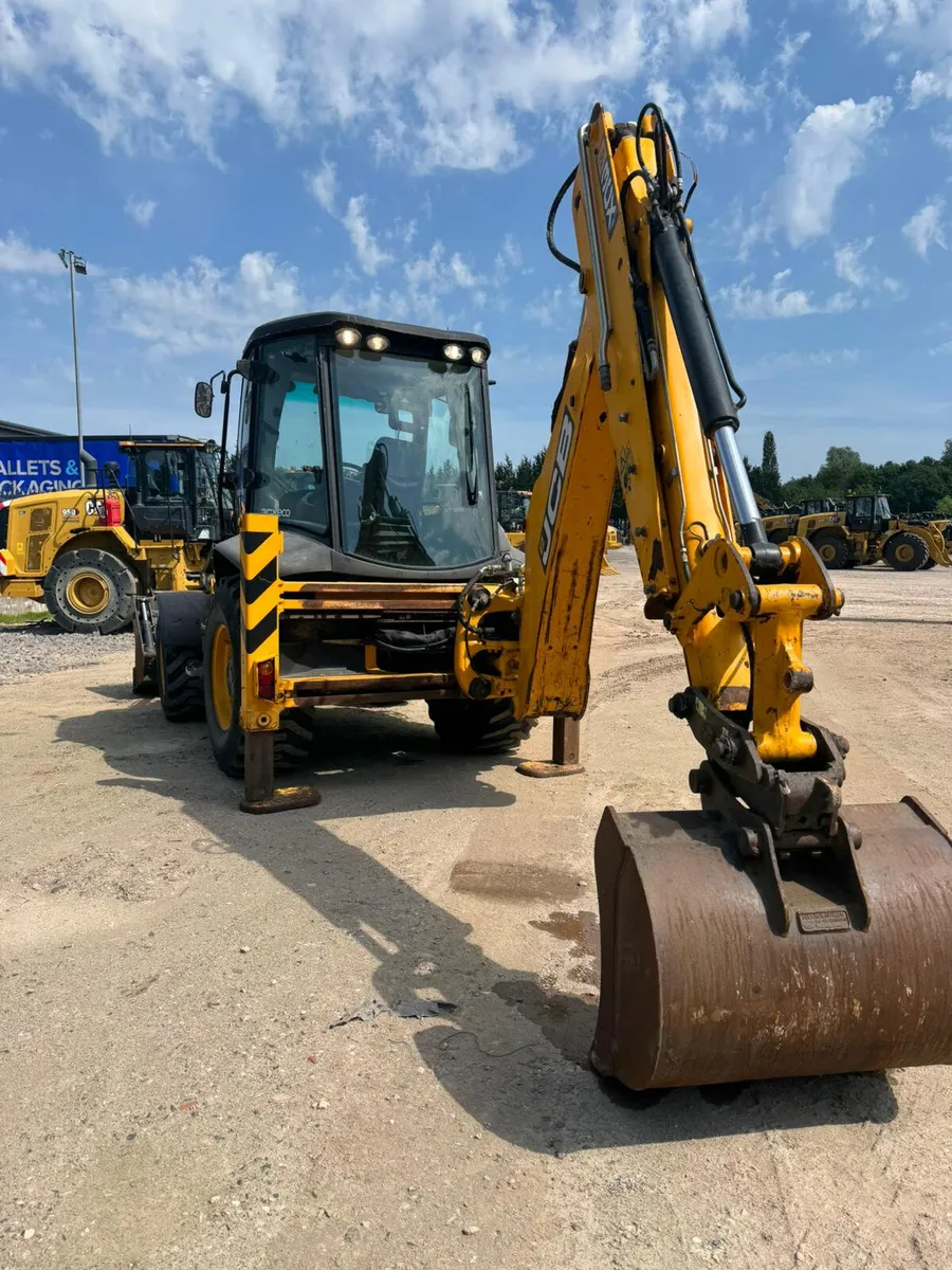 JCB 3CX Contractor (7k Hrs) - Image 4