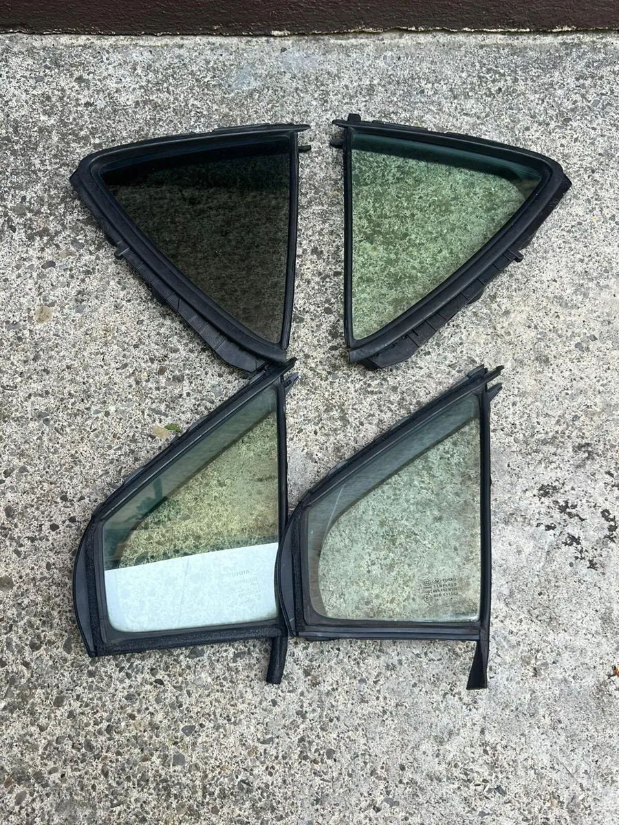 Toyota Aqua, Toyota Vitz, Nissan March Glass - Image 1