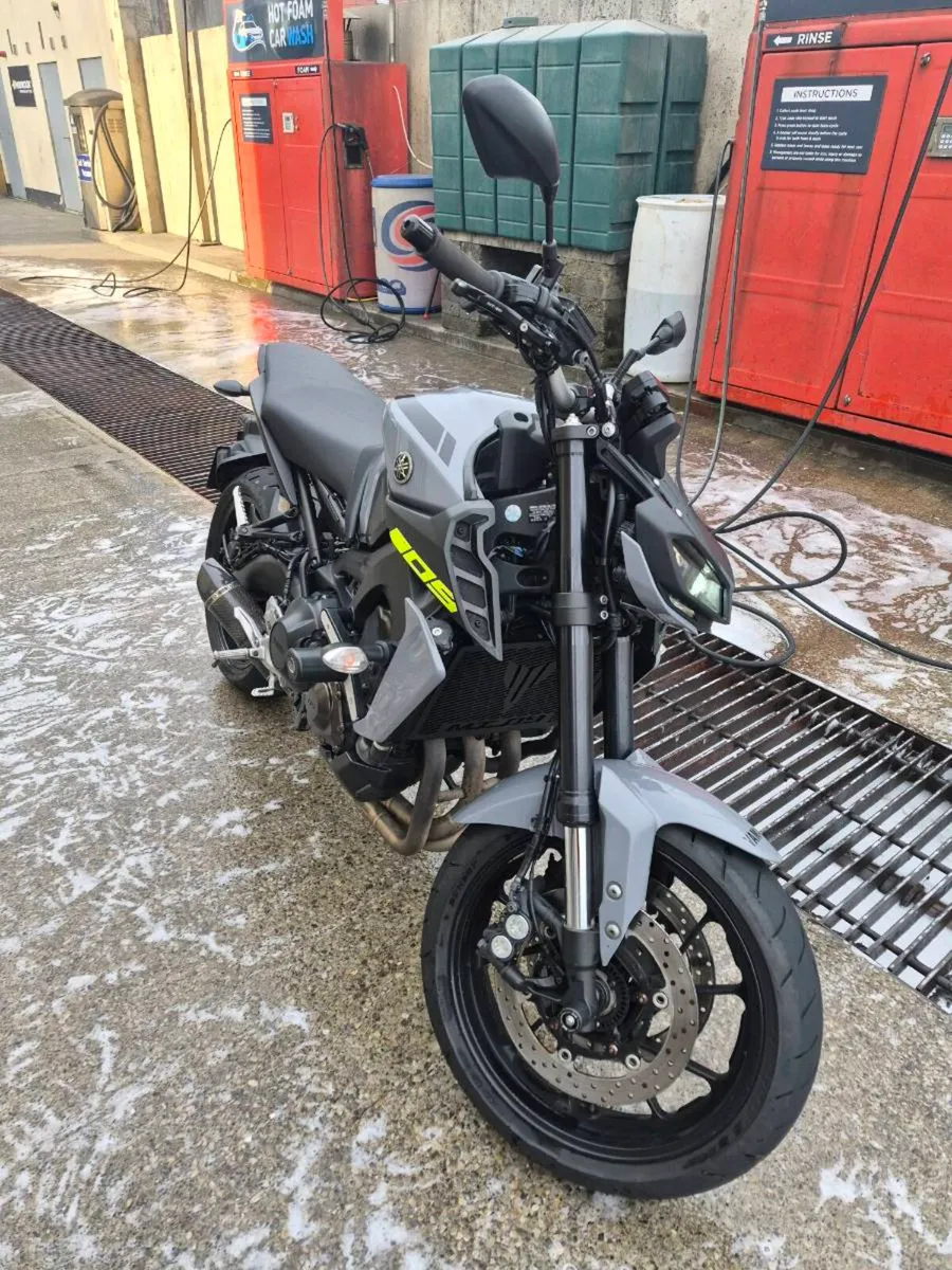 MINT MT09 FOR SALE - Image 1