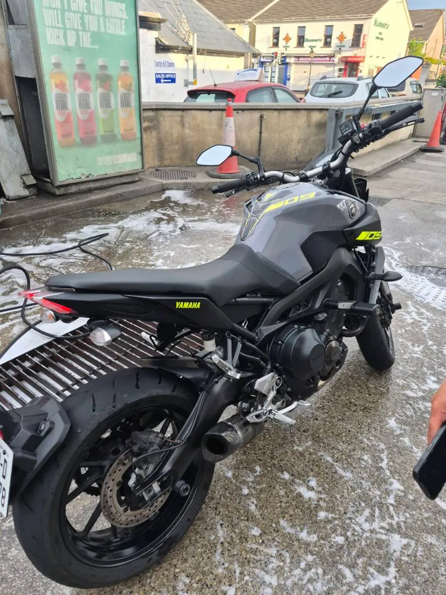 MINT MT09 FOR SALE - Image 3