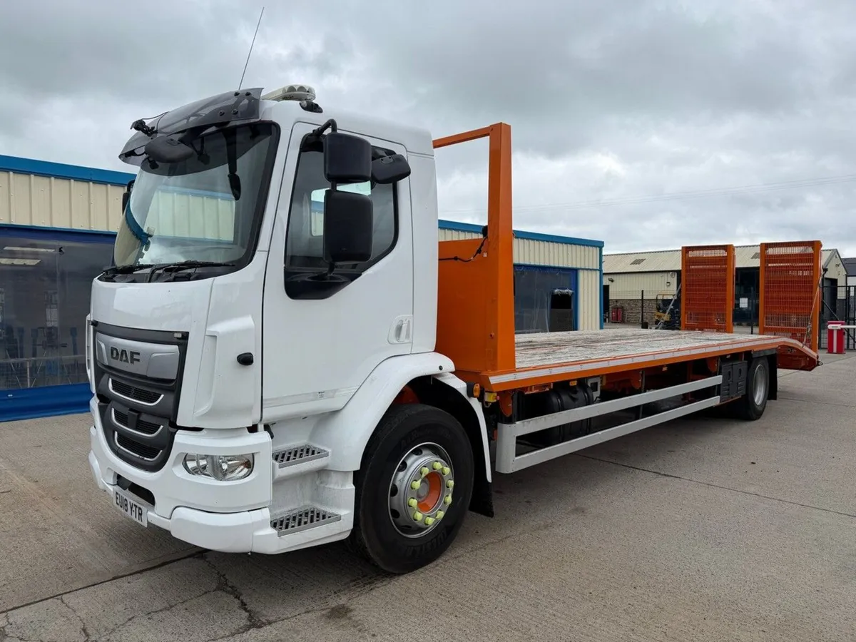 DAF LF230 4x2 18 TON AUTO BEAVERTAIL PLANT LORRY - Image 4