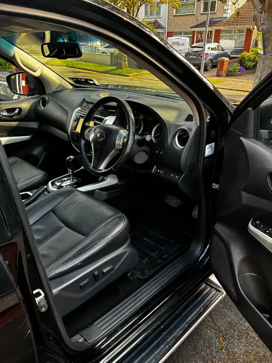 Nissan Navara 2018 - Image 1