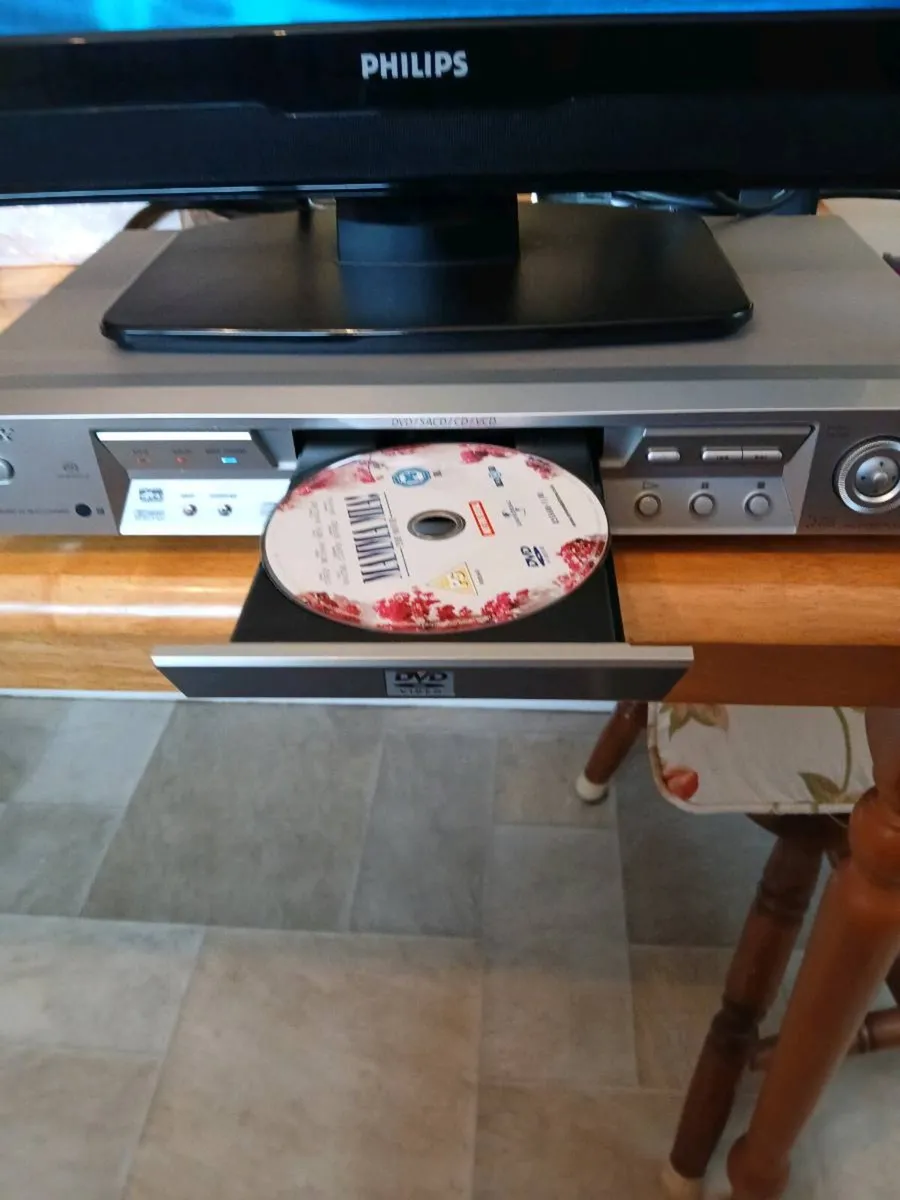 Sony high end dvd c/d player - Image 4