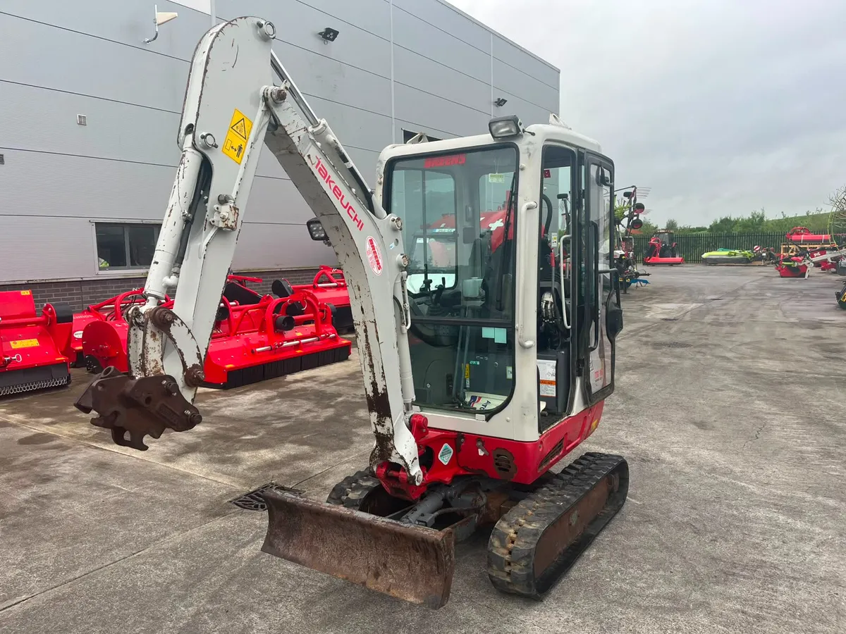 TAKEUCHI 216 - 2021 - Image 2