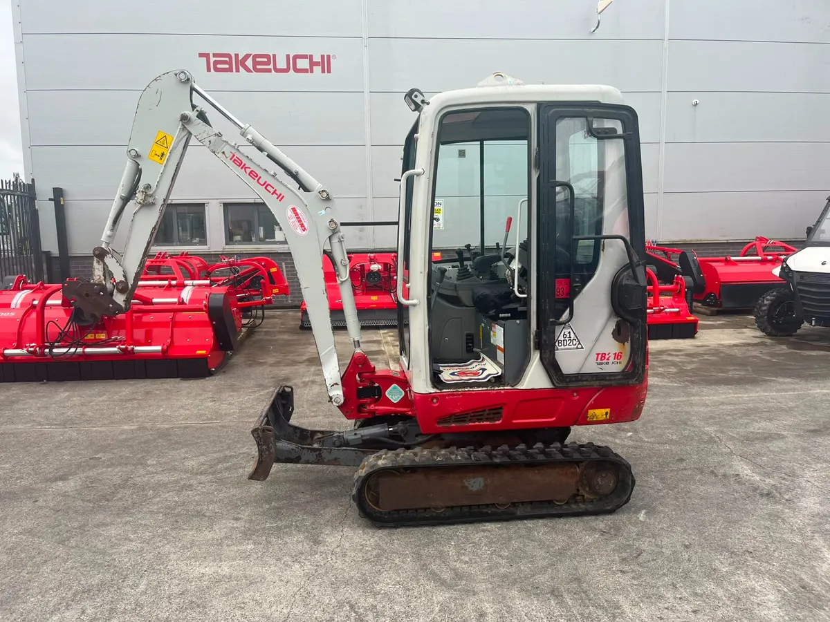 TAKEUCHI 216 - 2021 - Image 1