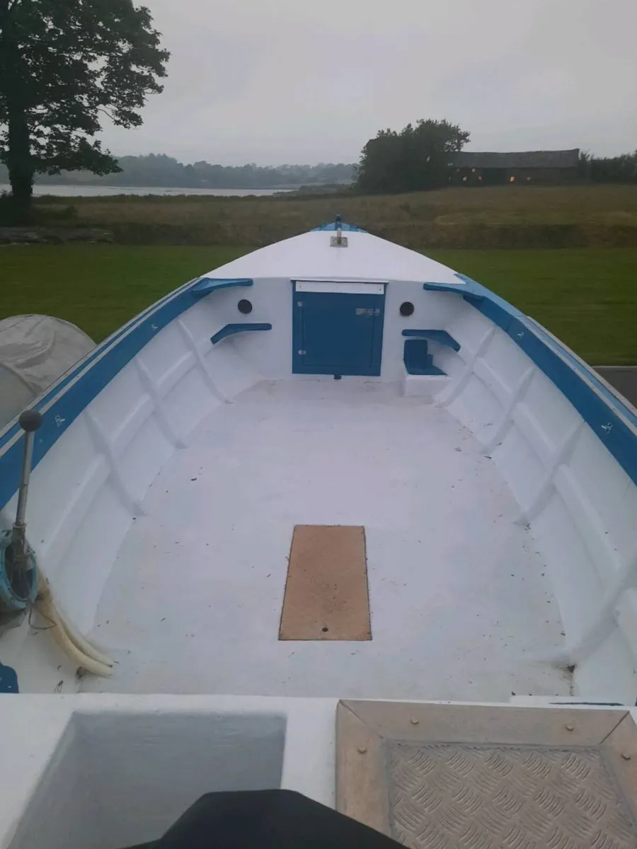 Boat - Image 4