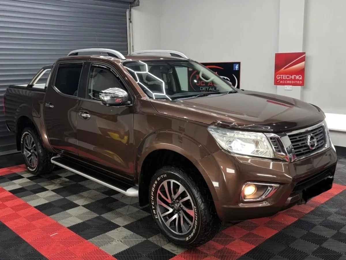 Nissan Navara crew cab - Image 3