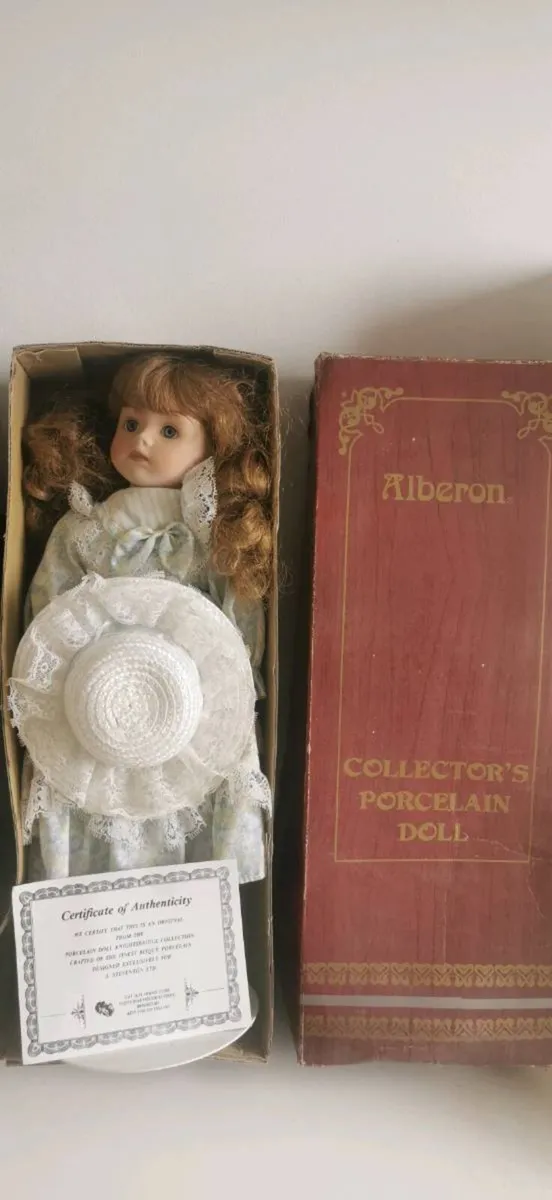 Vintage porcelain dolls - Image 4