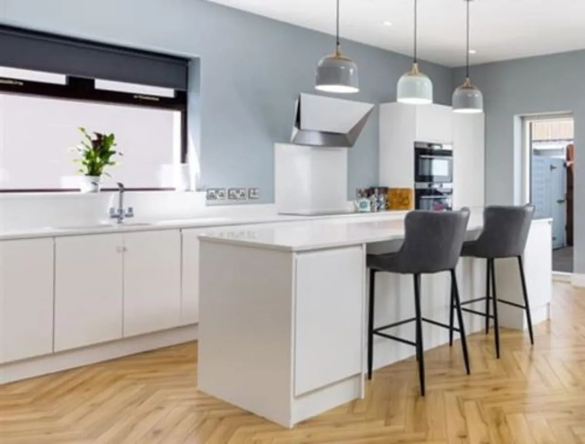Kitchen - Image 1