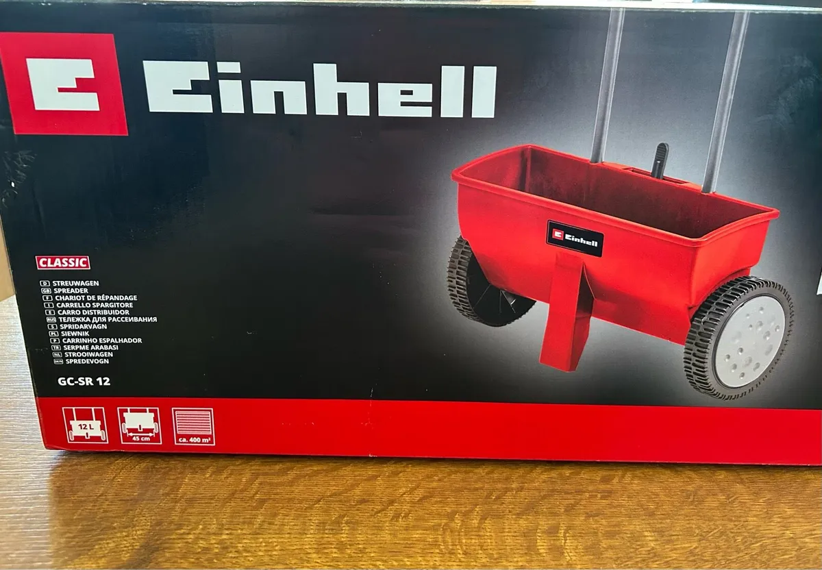 Lawn Grass Seed Feed & Fertiliser Spreader - Image 1