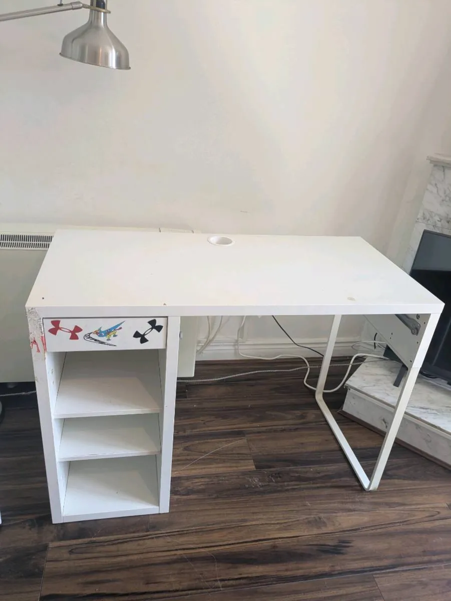 Free small desk