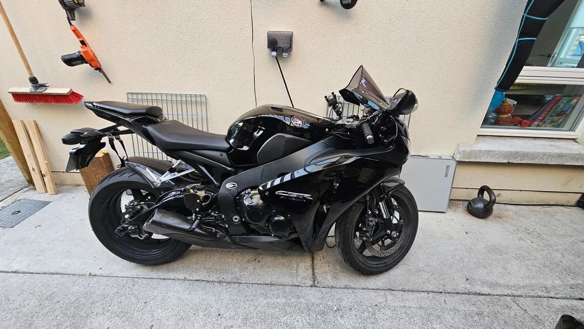 2008 Honda CBR1000RR Fireblade (21k kilometres) - Image 1