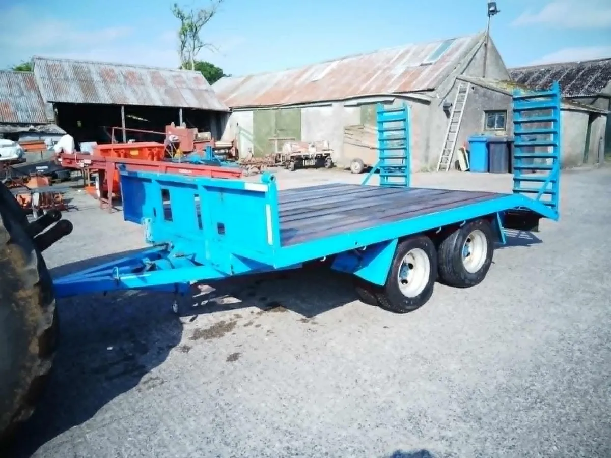Tractor Beaver Tail Trailer - Image 1