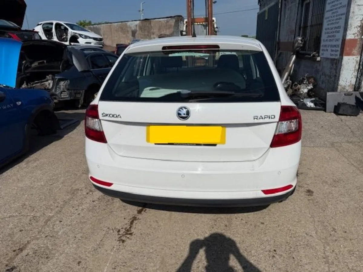 2015 SKODA RAPID 1.2L-P - Image 2